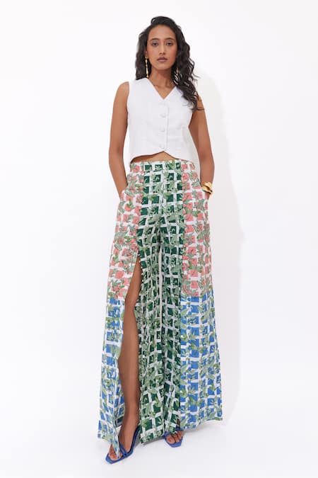 Aapro White Cotton V-neck Mariselle Multi Colour Block Printed Pant Set