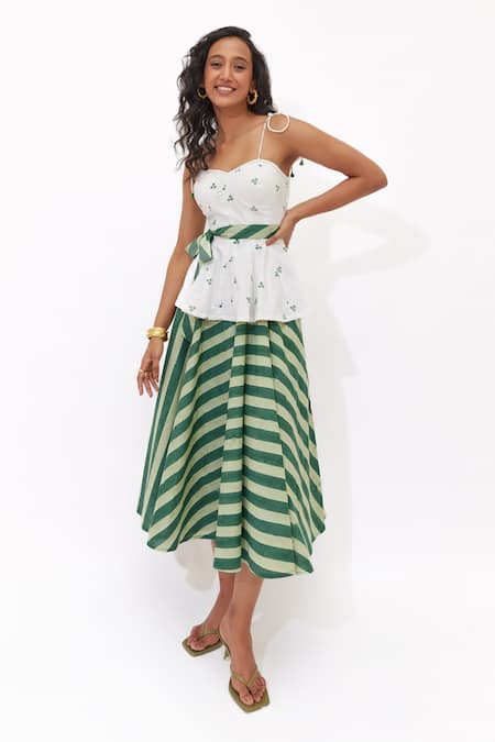 Buy_Aapro_White Cotton Sweetheart Neck Sylva Peplum Top And Striped Skirt Set _Online_at_Aza_Fashions