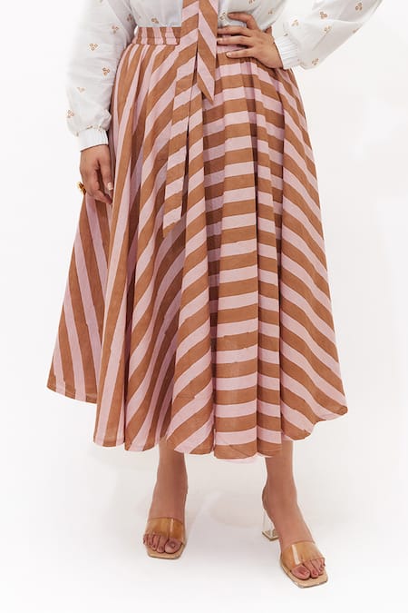 Aapro_White Cotton Collared Roselle Multi Colour Hand Block Printed Skirt Set _Online_at_Aza_Fashions