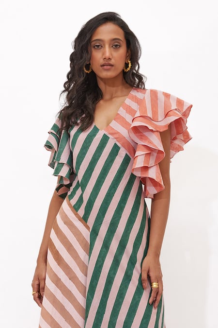 Aapro_Pink Cotton V-neck Zinnia Multi Colour Ruffled Sleeve A-line Dress _Online_at_Aza_Fashions