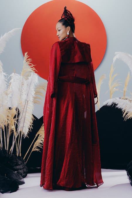 Krisha Sunny Ramani Maroon Tissue Silk Cape Set 