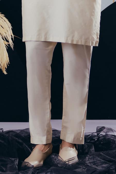 Krisha Sunny Ramani Ivory Cotton, Silk Designer Kurta Pant Set Online at Aza Fashions Krisha Sunny Ramani_Ivory Cotton, Silk Designer Kurta Pant Set _Online_at_Aza_Fashions