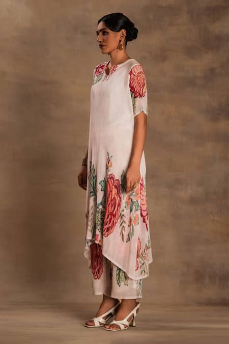 Preeti Mehta Ivory Georgette, Viscose Embroidery Round Neck Moonlight Pearl Kurta And Pant Set Online at Aza Fashions Preeti Mehta_Ivory Georgette, Viscose Embroidery Round Neck Moonlight Pearl Kurta And Pant Set _Online_at_Aza_Fashions