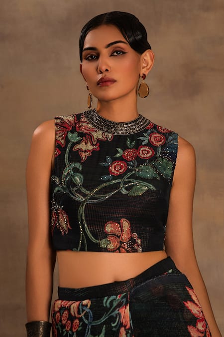 Buy Preeti Mehta Black Silk, Chiffon Embroidery Round Forest Flora Pre-draped Saree With Blouse Online at Aza Fashions Buy_Preeti Mehta_Black Silk, Chiffon Embroidery Round Forest Flora Pre-draped Saree With Blouse _Online_at_Aza_Fashions