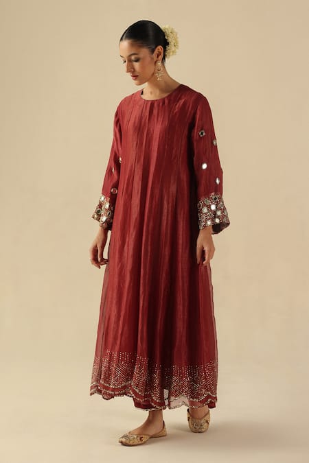 Shop Begum Red Silk, Organza Embroidery Round Neck Afsana Kalidar Kurta Set Online at Aza Fashions Shop_Begum_Red Silk, Organza Embroidery Round Neck Afsana Kalidar Kurta Set _Online_at_Aza_Fashions