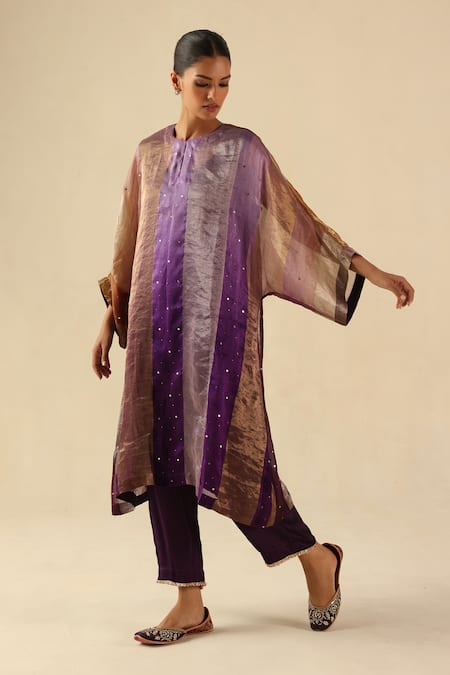 Begum Purple Silk Round Neck Tabeer Kurta Pant Set 