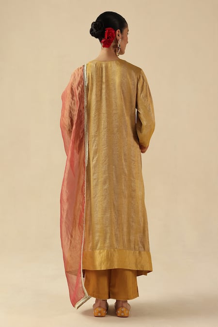 Begum Gauhar Kurta Pant Set