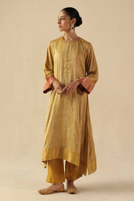 Shop Begum Gold Silk Round Neck Gauhar Kurta Pant Set Online at Aza Fashions Shop_Begum_Gold Silk Round Neck Gauhar Kurta Pant Set _Online_at_Aza_Fashions