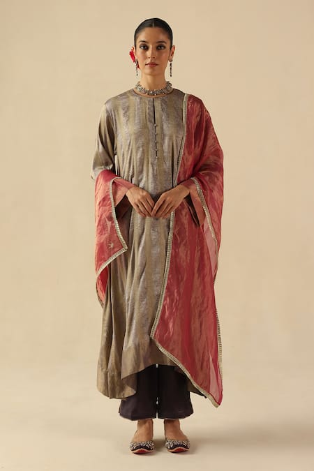 Begum Silver Silk, Tissue Zari Round Neck Gauhar Kurta Pant Set