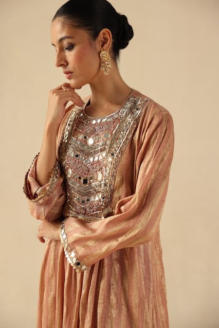 Buy_Begum_Peach Silk, Organza Mirrors, Sequins Round Neck Naksh Kurta Pant Set _Online_at_Aza_Fashions