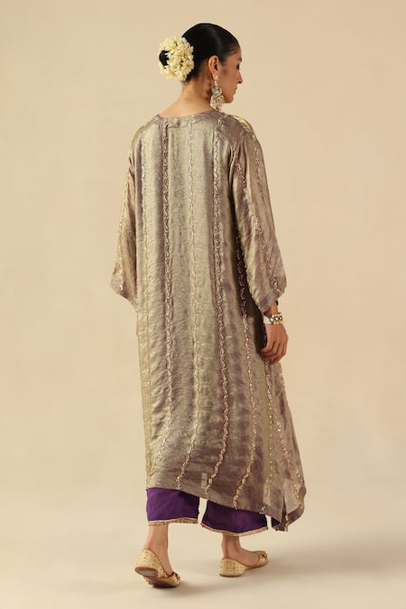 Begum Jhoomar Kurta Pant Set 