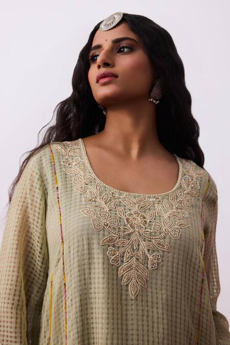 Buy_Pants And Pajamas_Green Chanderi Embroidery Round Neck Kurta _Online_at_Aza_Fashions