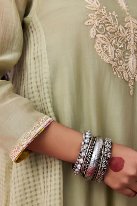 Pants And Pajamas Green Chanderi Embroidery Round Neck Kurta at Aza Fashions Pants And Pajamas_Green Chanderi Embroidery Round Neck Kurta _at_Aza_Fashions