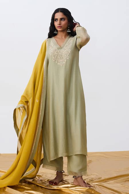 Pants And Pajamas Embroidered Green Kurta 