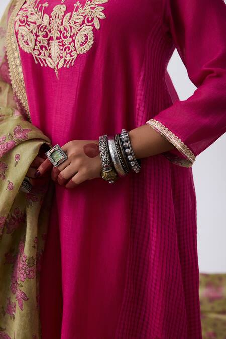 Pants And Pajamas Pink Chanderi Embroidery Round Neck Kurta at Aza Fashions Pants And Pajamas_Pink Chanderi Embroidery Round Neck Kurta _at_Aza_Fashions