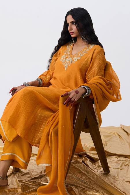 Shop_Pants And Pajamas_Orange Chanderi Embroidery V-neck Kurta _Online_at_Aza_Fashions