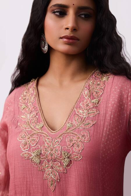 Pants And Pajamas_Pink Cotton, Silk, Chanderi Embroidery V-neck Kurta Pant Set _at_Aza_Fashions