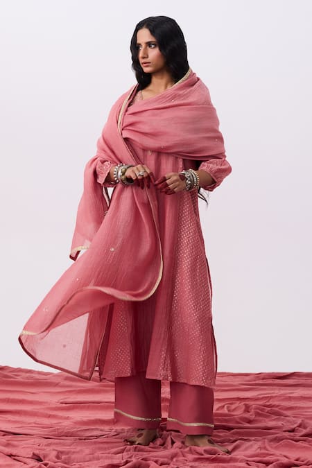 Shop Pants And Pajamas Pink Cotton, Silk Embroidery V-neck Kurta And Pant Set Online at Aza Fashions Shop_Pants And Pajamas_Pink Cotton, Silk Embroidery V-neck Kurta And Pant Set _Online_at_Aza_Fashions