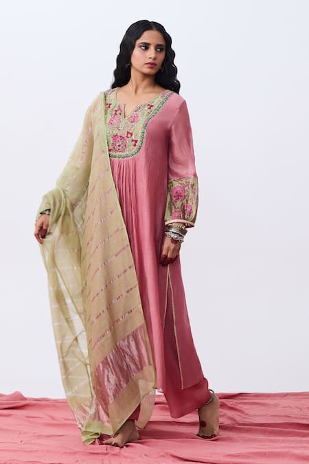 Buy Pants And Pajamas Pink Chanderi Embroidery Split V-neck Kurta Buy_Pants And Pajamas_Pink Chanderi Embroidery Split V-neck Kurta