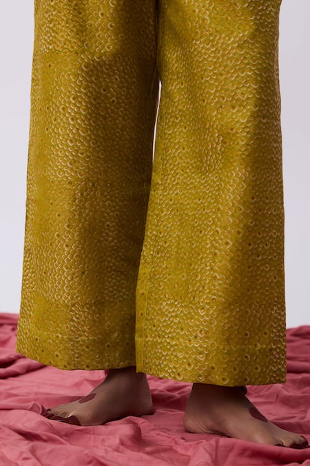 Pants And Pajamas Green Chanderi Embroidery Round Neck Floral Top And Pant Set Online at Aza Fashions Pants And Pajamas_Green Chanderi Embroidery Round Neck Floral Top And Pant Set _Online_at_Aza_Fashions