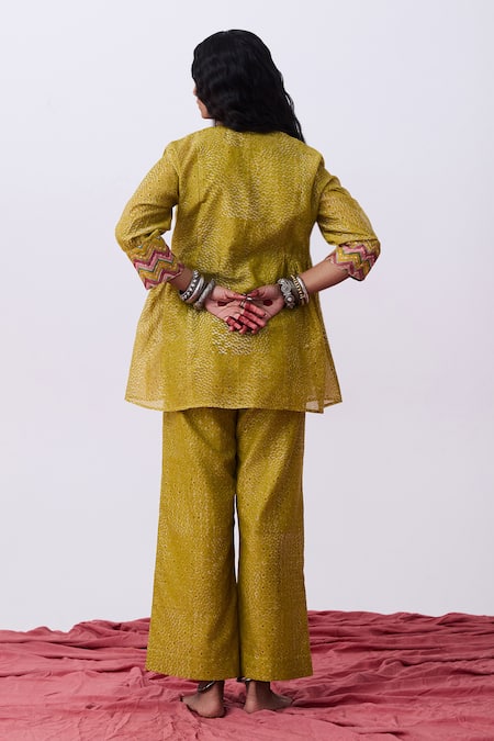 Pants And Pajamas Chanderi Floral Embroidered Top & Pant Set 