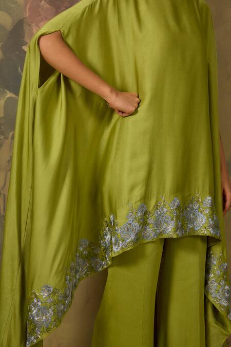 Buy_House Of TA-YA_Green Modal, Satin Embroidery Round Neck Resham Kaftan And Pant Set _Online_at_Aza_Fashions