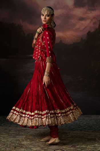 Buy_Swatti Kapoor_Red Chanderi, Silk Collared Noor Embroidered Gilet _Online_at_Aza_Fashions