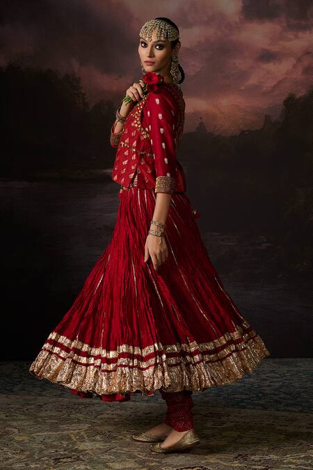 Swatti Kapoor_Red Cotton, Lycra Embroidery, Sequins Round Neck Noor Jacket Set With Dupatta _at_Aza_Fashions