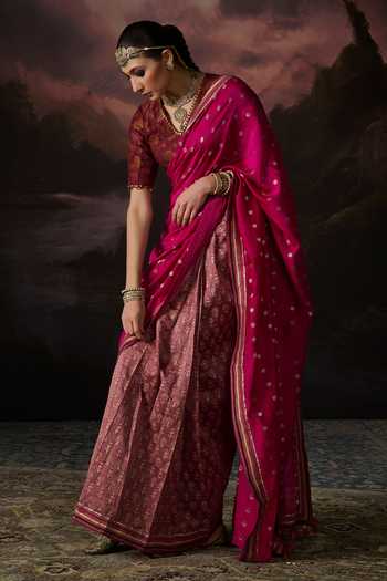 Swatti Kapoor_Pink Embroidery Jasmine Floral Woven Saree _Online_at_Aza_Fashions
