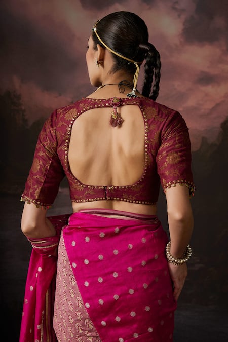 Shop Swatti Kapoor Pink Zari, Beads V-neck Jasmine Floral Woven Saree With Blouse Online at Aza Fashions Shop_Swatti Kapoor_Pink Zari, Beads V-neck Jasmine Floral Woven Saree With Blouse _Online_at_Aza_Fashions