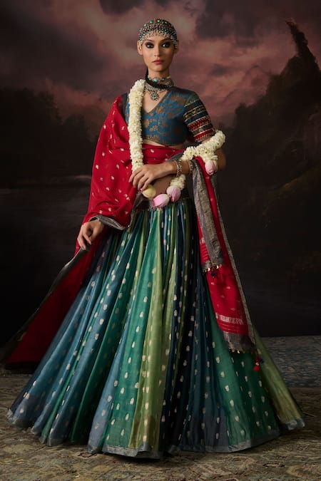 Swatti Kapoor Blue Mukaish Zari, Embroidery V-neck Inaya Floral Woven Lehenga Set 