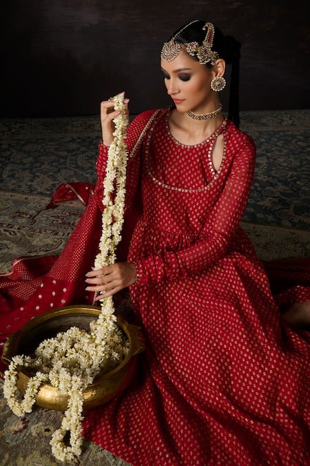 Buy Swatti Kapoor Red Embroidery Round Neck Hind Stripe Woven Anarkali Online at Aza Fashions Buy_Swatti Kapoor_Red Embroidery Round Neck Hind Stripe Woven Anarkali _Online_at_Aza_Fashions