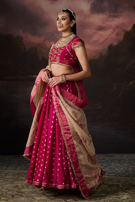 Swatti Kapoor Pink Zari Floral Woven Skirt Online at Aza Fashions Swatti Kapoor_Pink Zari Floral Woven Skirt _Online_at_Aza_Fashions