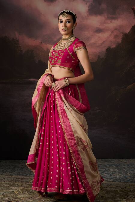 Buy_Swatti Kapoor_Pink Embroidery, Zari Round Neck Handwoven Lehenga Set _Online_at_Aza_Fashions
