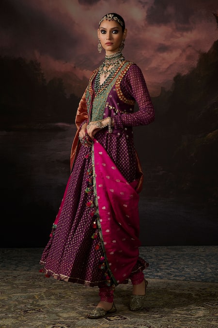 Swatti Kapoor Multi Color V-neck Abeer Gilet Online at Aza Fashions Swatti Kapoor_Multi Color V-neck Abeer Gilet _Online_at_Aza_Fashions