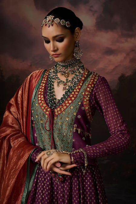 Swatti Kapoor Multi Color V-neck Abeer Gilet at Aza Fashions Swatti Kapoor_Multi Color V-neck Abeer Gilet _at_Aza_Fashions