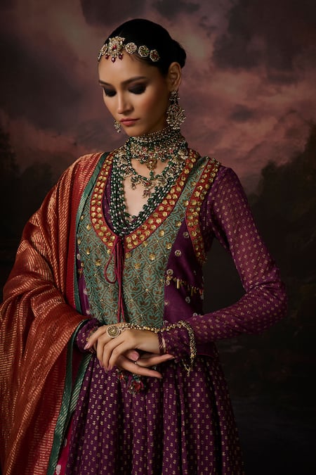 Shop Swatti Kapoor Multi Color Zari Bushra Stripe Woven Dupatta Online at Aza Fashions Shop_Swatti Kapoor_Multi Color Zari Bushra Stripe Woven Dupatta _Online_at_Aza_Fashions