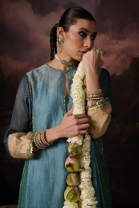 Swatti Kapoor Blue Zari Round Neck Tara Handwoven Kurta Online at Aza Fashions Swatti Kapoor_Blue Zari Round Neck Tara Handwoven Kurta _Online_at_Aza_Fashions