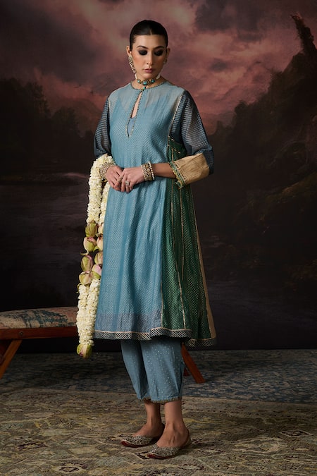 Swatti Kapoor Blue Zari Round Neck Tara Handwoven Kurta