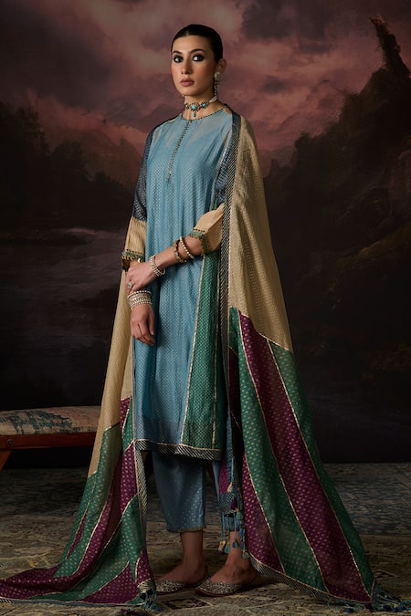 Shop Swatti Kapoor Blue Zari Round Neck Tara Handwoven Kurta Online at Aza Fashions Shop_Swatti Kapoor_Blue Zari Round Neck Tara Handwoven Kurta _Online_at_Aza_Fashions