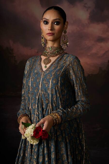 Buy Swatti Kapoor Blue Embroidery Round Neck Sufia Floral Kurta Online at Aza Fashions Buy_Swatti Kapoor_Blue Embroidery Round Neck Sufia Floral Kurta _Online_at_Aza_Fashions