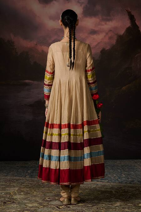 Buy_Swatti Kapoor_Beige Embroidery V-neck Naira Colorblock Anarkali _Online_at_Aza_Fashions