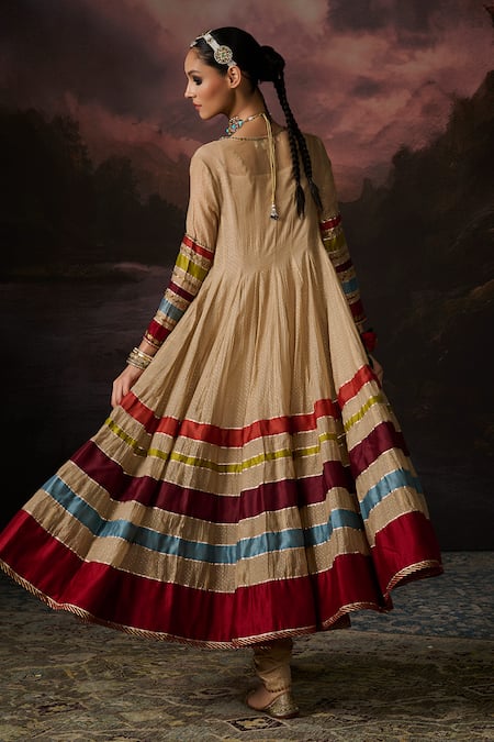 Shop_Swatti Kapoor_Beige Embroidery V-neck Naira Colorblock Anarkali _at_Aza_Fashions