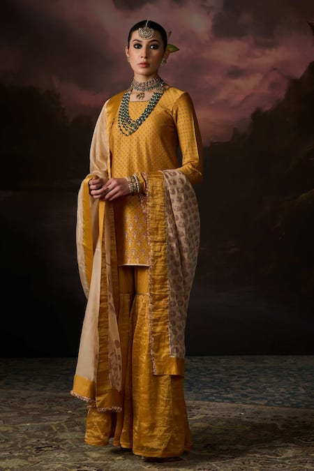 Swatti Kapoor Saif Floral Print Dupatta 