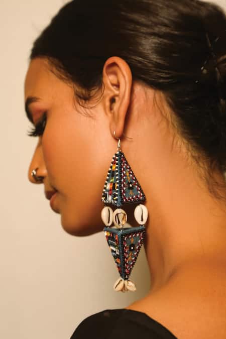 NAKHREWAALI Fatafati Embroidered Earrings 