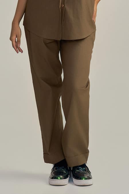 Neetiandmudita_Olive Green Cotton Sequins Collared Ruffle Glimmer Pant Co-ord Set _Online_at_Aza_Fashions