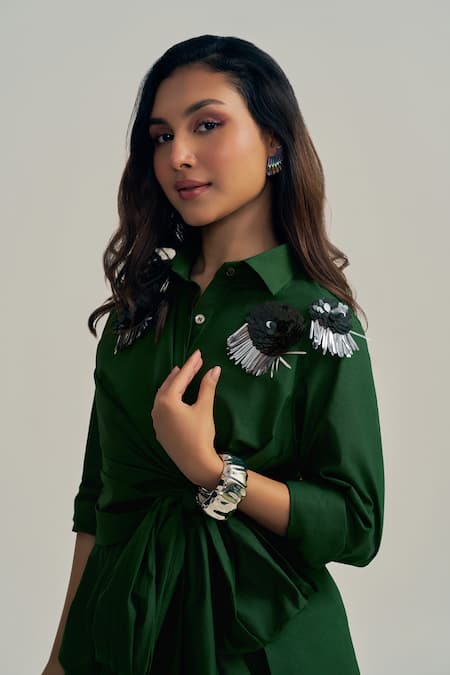 Buy_Neetiandmudita_Green Cotton Sequins Collared Silverleaf Wrap Shorts Co-ord Set _Online_at_Aza_Fashions