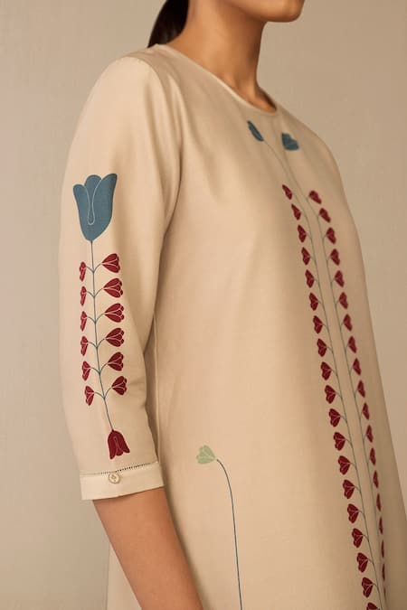 Ampm_Beige Chanderi Embroidery Round Neck Azran Kurta Set _at_Aza_Fashions