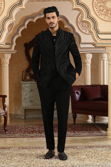 Kudrat Couture Satin Drawn Deer Suit Set 