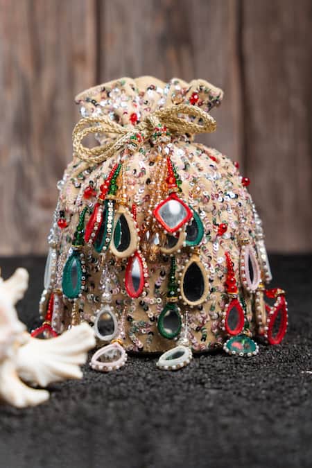 Nayaab By Sonia Off White Beads Aaina Bucket Rangeela Potli 